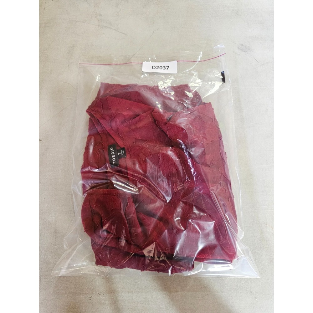 Torrid Blouse Top Womens 2 Maroon Sheer Floral Lace Overlay Keyhole Back Party - Picture 15 of 15